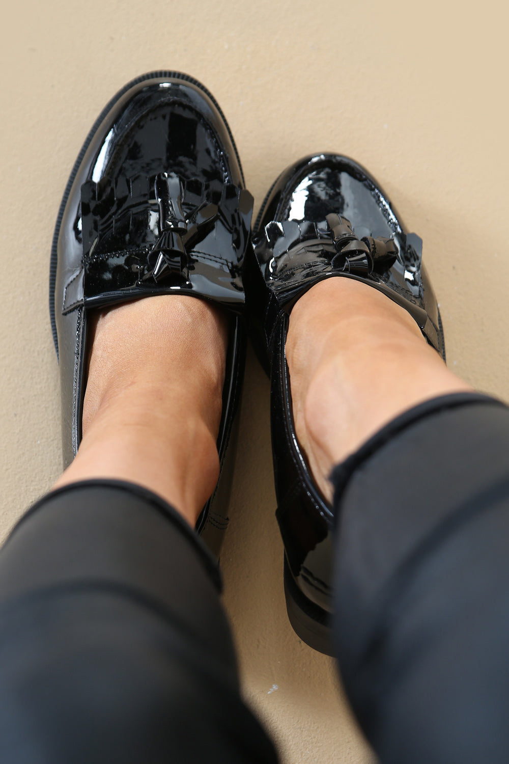 Women's Shiny Patent Leather Slip-On Loafers - Fashionable Tassel Flats For Summer