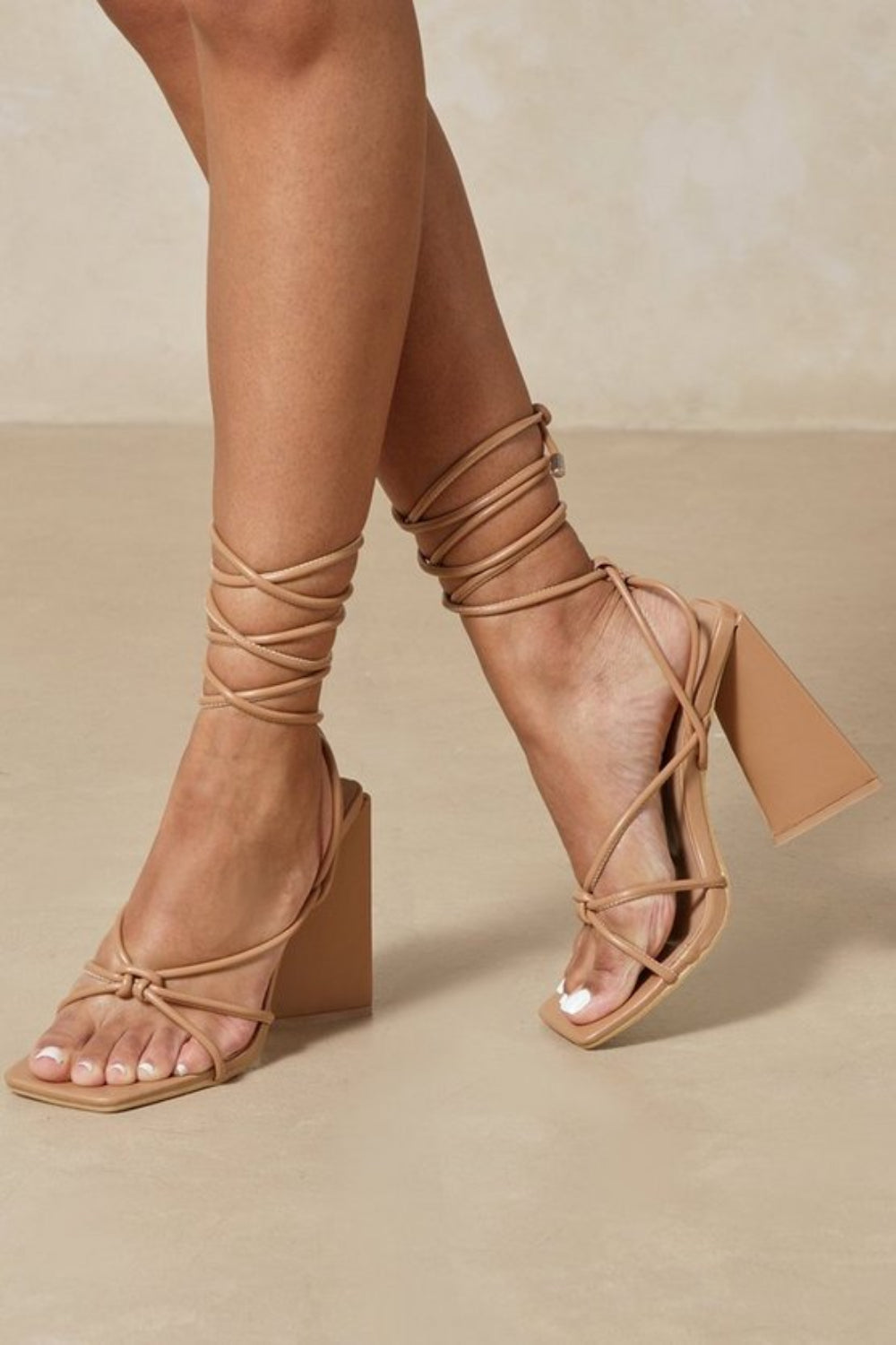 MOCHA PU PYRAMID BLOCK HEEL WITH LACE UP AND FRONT MULE STRAP